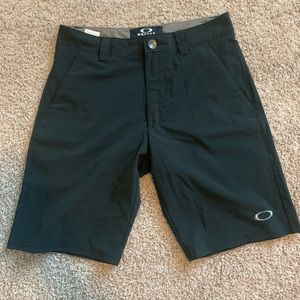 Black Oakley golf/athletic shorts
